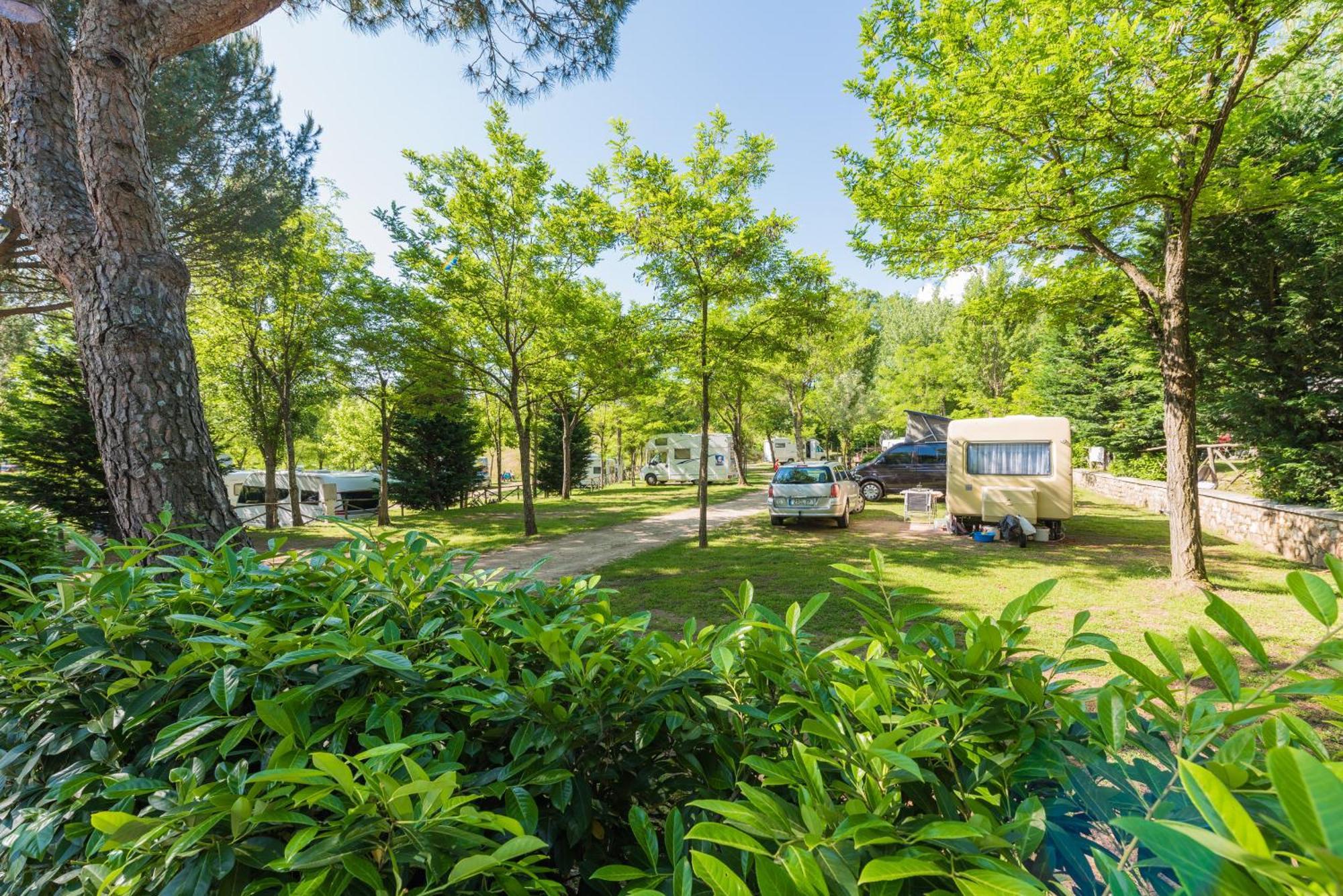 Camping Village Il Poggetto Troghi Exterior photo