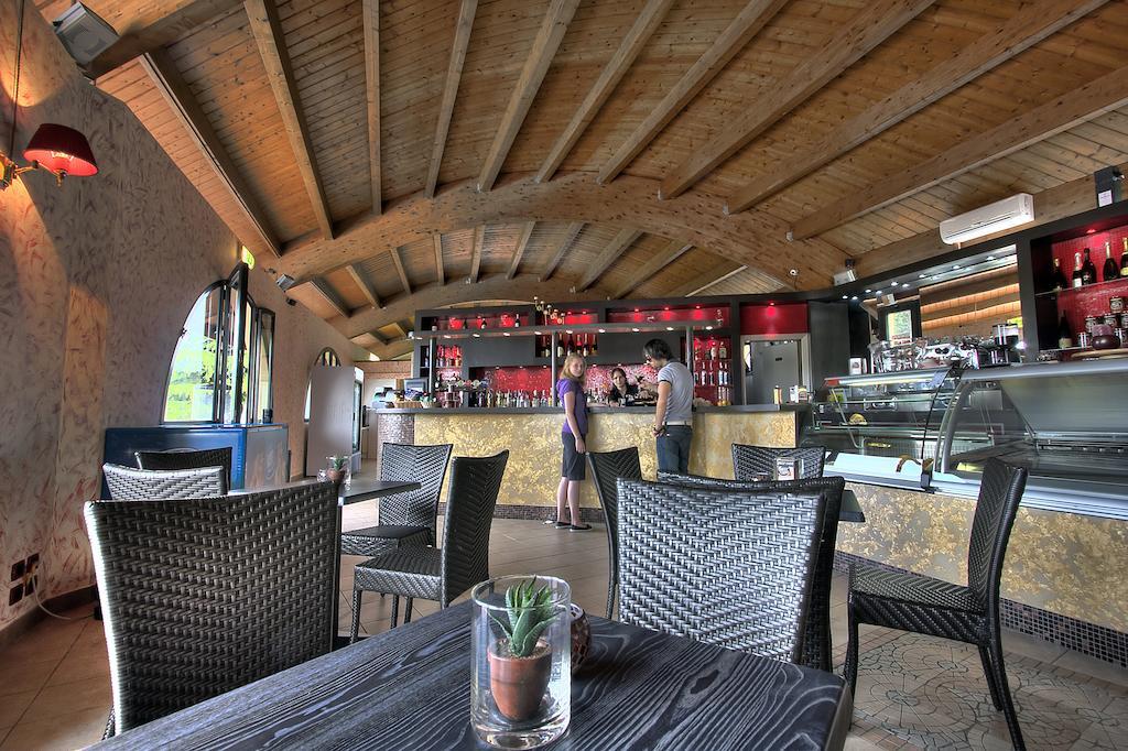 Camping Village Il Poggetto Troghi Exterior photo
