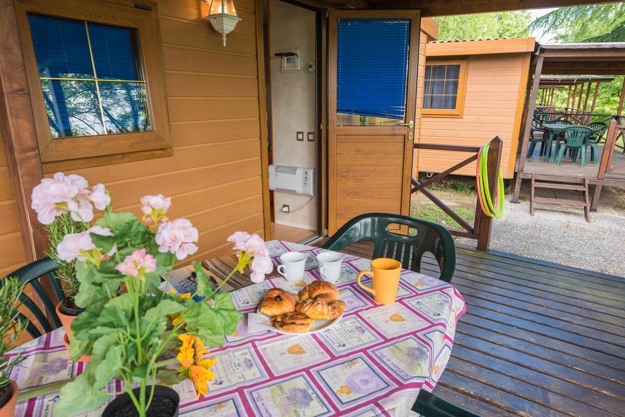 Camping Village Il Poggetto Troghi Exterior photo