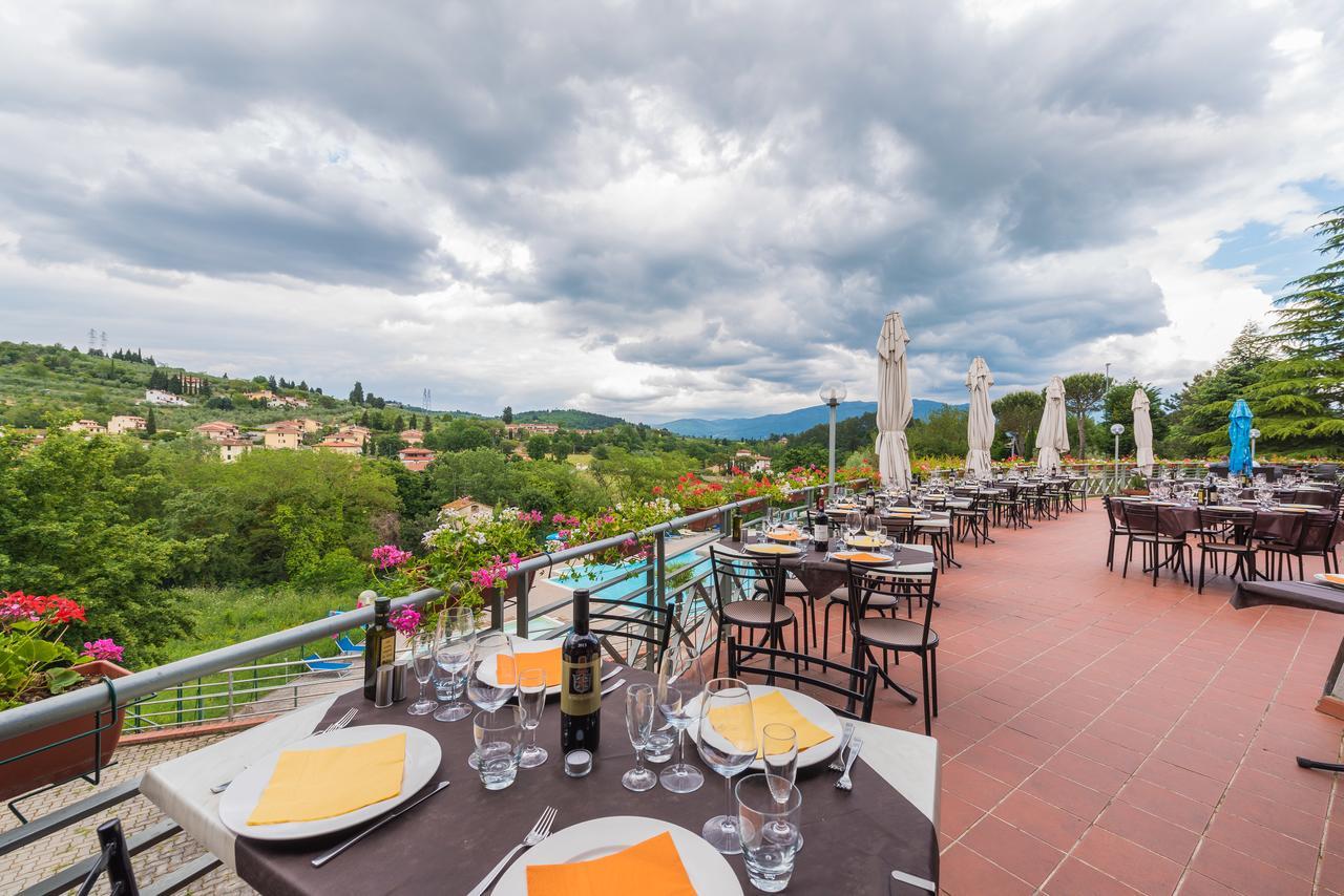 Camping Village Il Poggetto Troghi Exterior photo